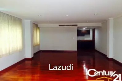 Large Studio Condo just steps from the beach
