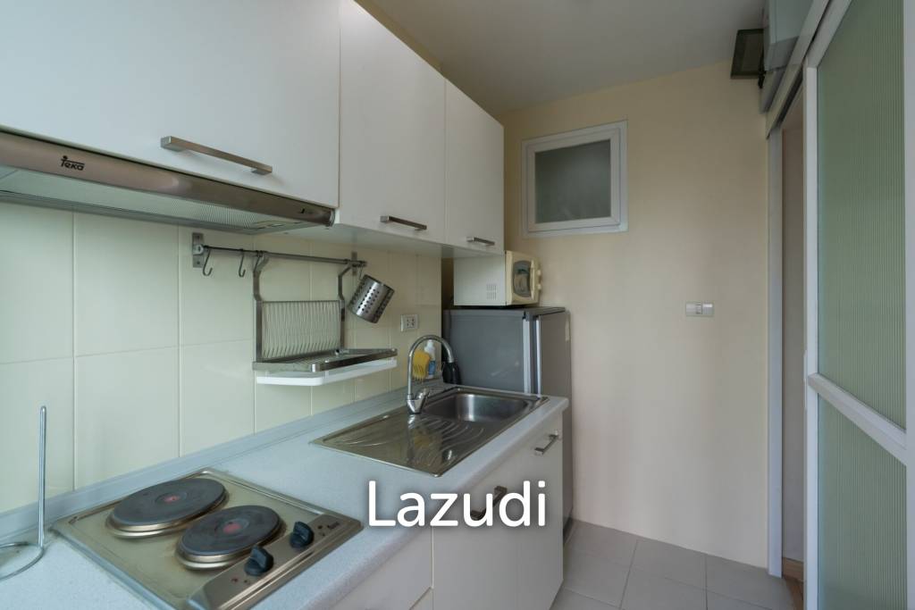 1 Bed 1 Bed 36.8 SQ.M Life@Sathon10