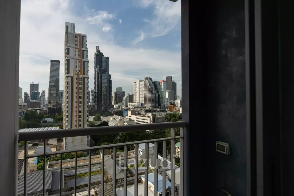 1 Bed 1 Bed 36.8 SQ.M Life@Sathon10