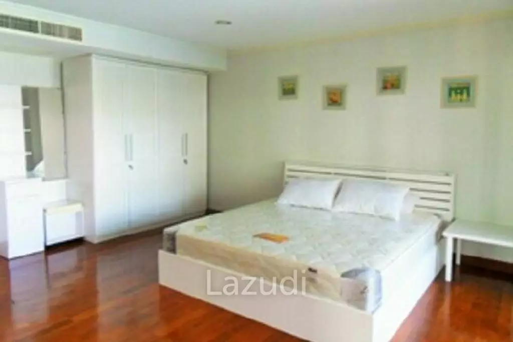 2 Bed Pool View Beachfront Condo