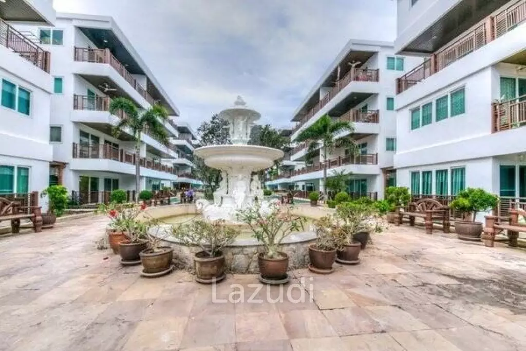 2 Bed Pool View Beachfront Condo