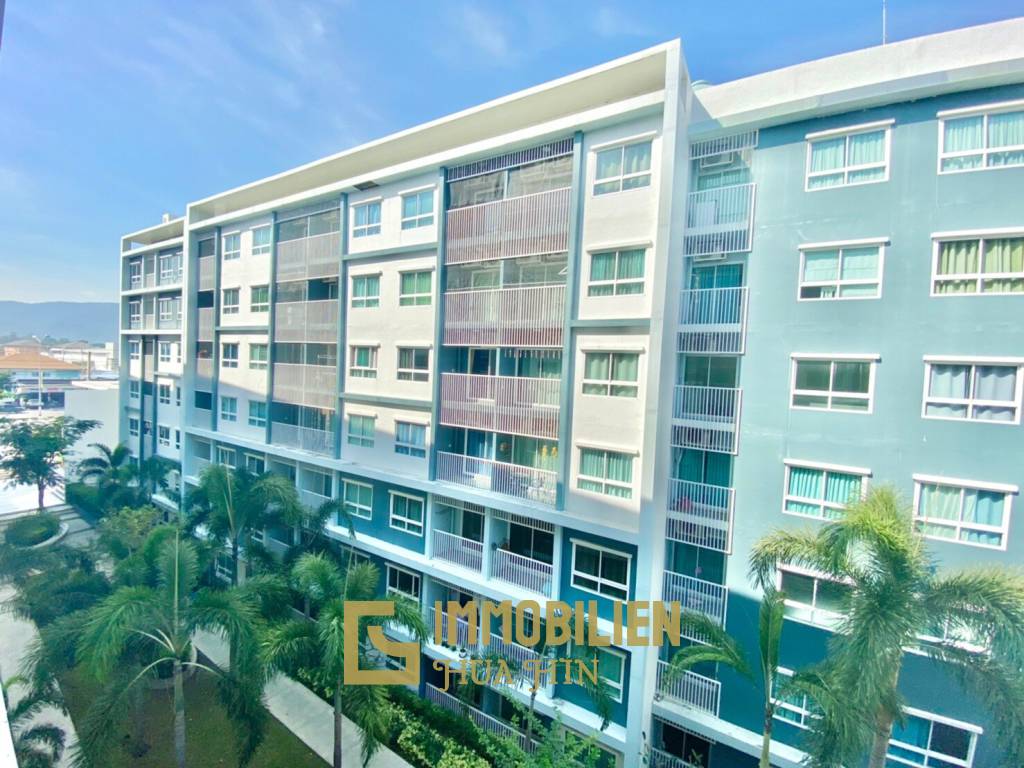 1 bedroom 1 baht condo : The Trust Condo Hua Hin