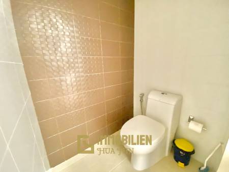 1 bedroom 1 baht condo : The Trust Condo Hua Hin