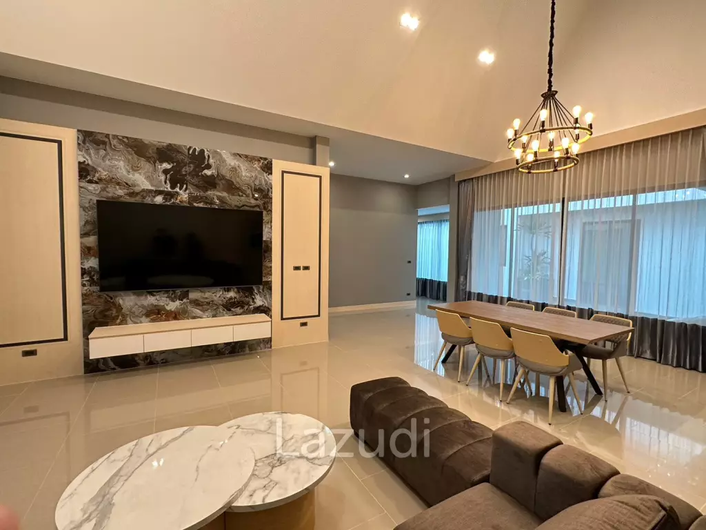 1 Bed 2 Bath 55SQ.M  Grand Florida Beach Front Condo Resort Pattaya