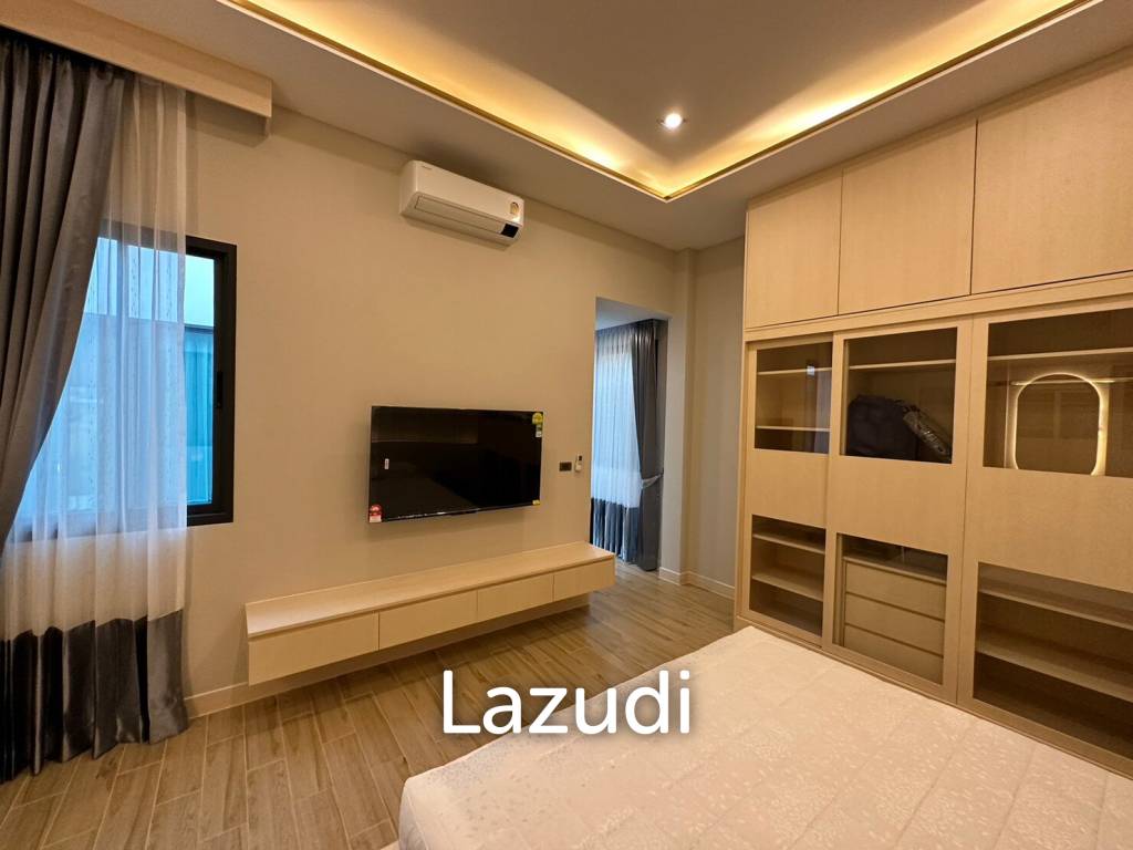 1 Bed 2 Bath 55SQ.M  Grand Florida Beach Front Condo Resort Pattaya