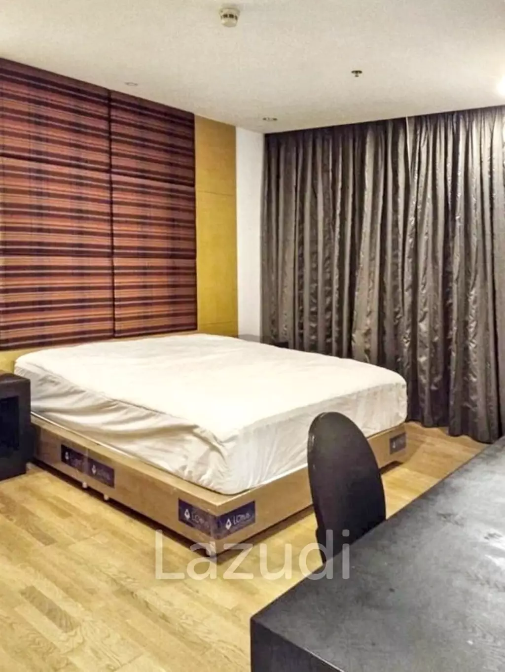 1 Bed 1 Bath 69 SQ.M Urbana Sathorn
