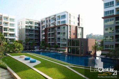 1 Bed Condo with Pool View