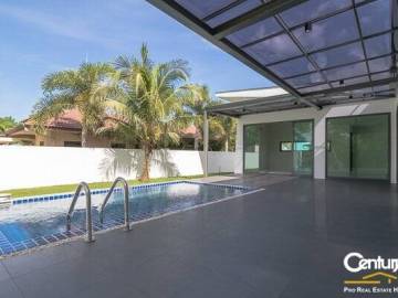 3 VILLAS by PHU MONTRA : 3 Bed Modern Style Pool Villa