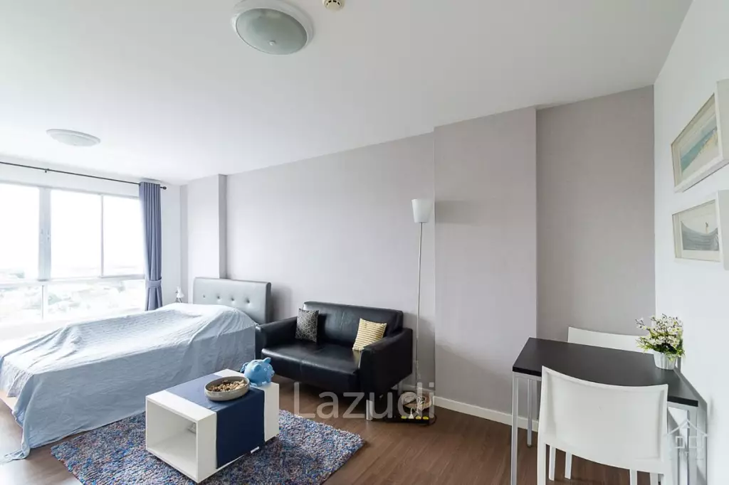 BAAN KUN KOEY : Studio condo with nice Pool View
