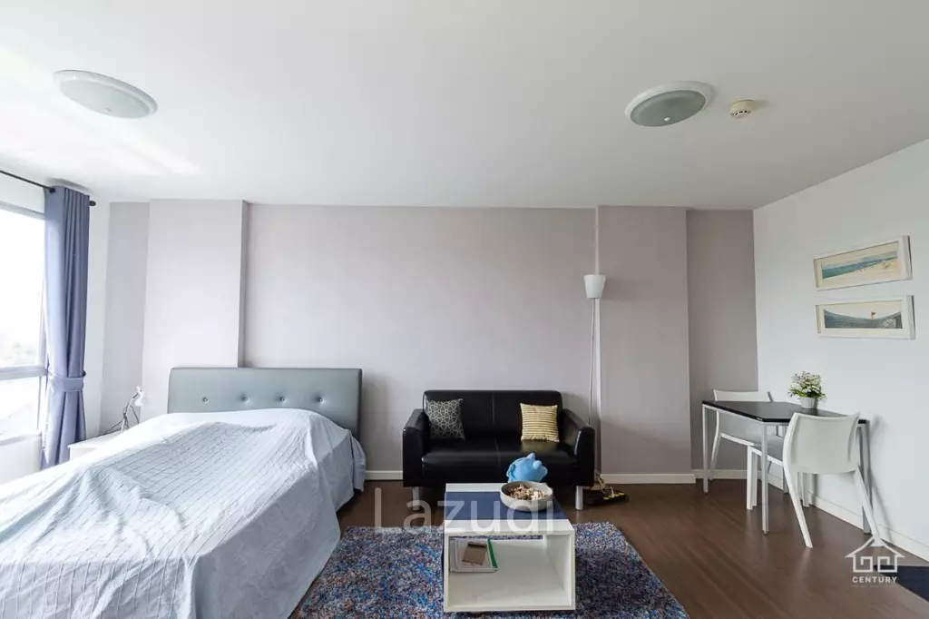BAAN KUN KOEY : Studio condo with nice Pool View
