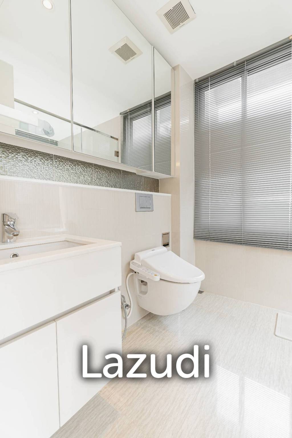 2 Bed 2 Bath 59 SQ.M H Sukhumvit 43