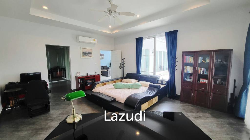 3,200 Sqm 3 Bed 5 Bath Villa For Sale