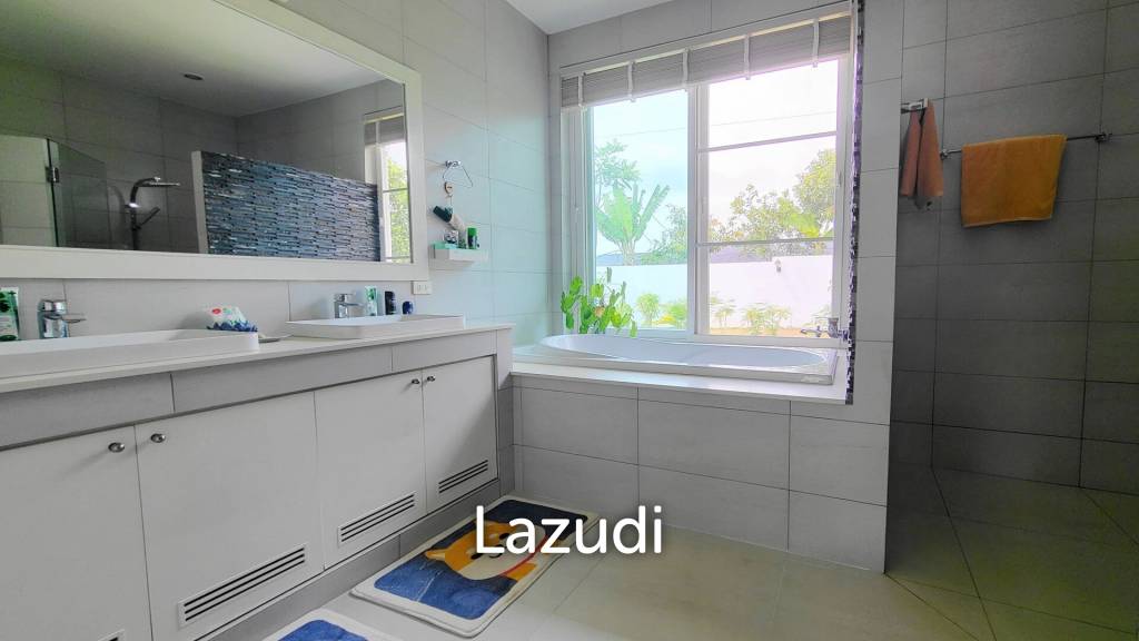 3,200 Sqm 3 Bed 5 Bath Villa For Sale