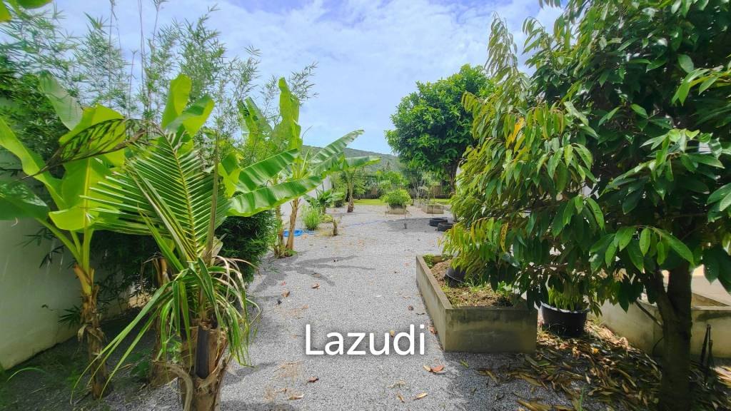 3,200 Sqm 3 Bed 5 Bath Villa For Sale