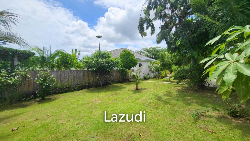 3,200 Sqm 3 Bed 5 Bath Villa For Sale