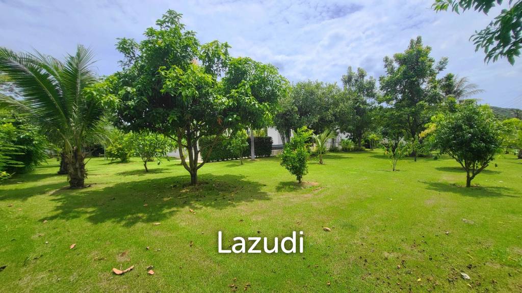 3,200 Sqm 3 Bed 5 Bath Villa For Sale