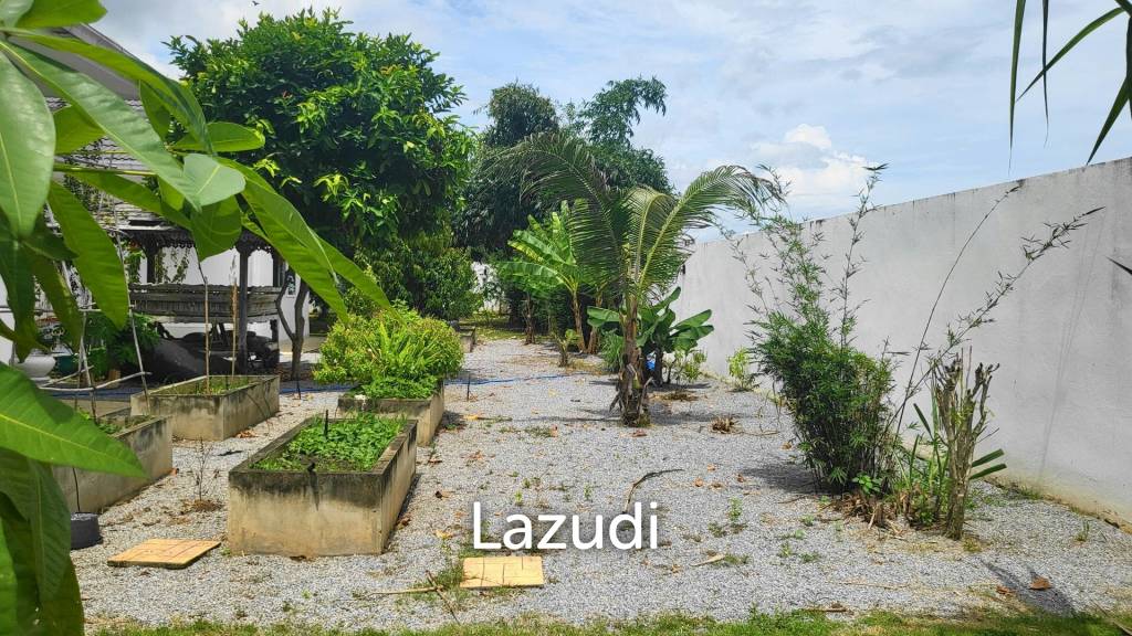 3,200 Sqm 3 Bed 5 Bath Villa For Sale