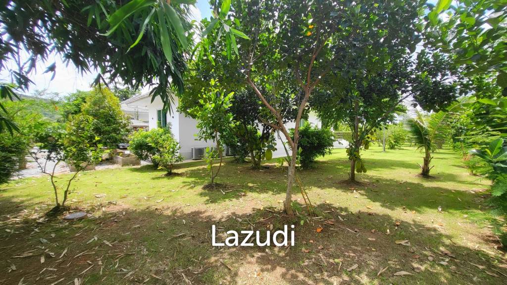 3,200 Sqm 3 Bed 5 Bath Villa For Sale