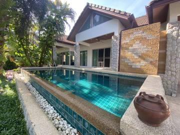 2 Bedroom Pool Villa in Prime Location (Laguna area)