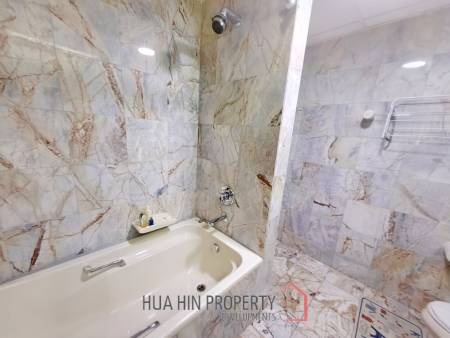3 Bed 3 Baht 178.58 SQ.M Krisadanakorn Condotel.