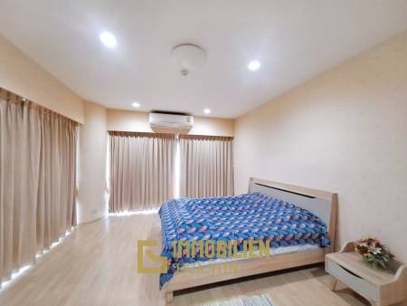 3 Bed 3 Baht 178.58 SQ.M Krisadanakorn Condotel.