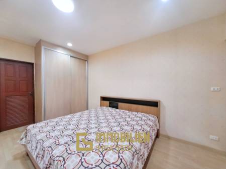 3 Bed 3 Baht 178.58 SQ.M Krisadanakorn Condotel.