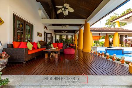 Bali Style Villa on Big Plot in Great Location!