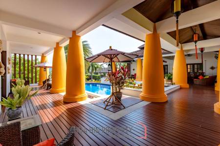 Bali Style Villa on Big Plot in Great Location!