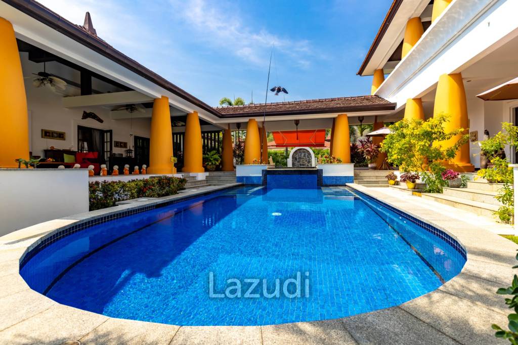 Bali Style Villa on Big Plot in Great Location!