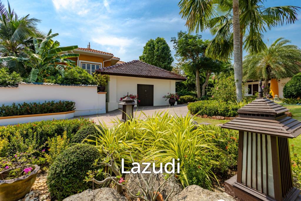 Bali Style Villa on Big Plot in Great Location!