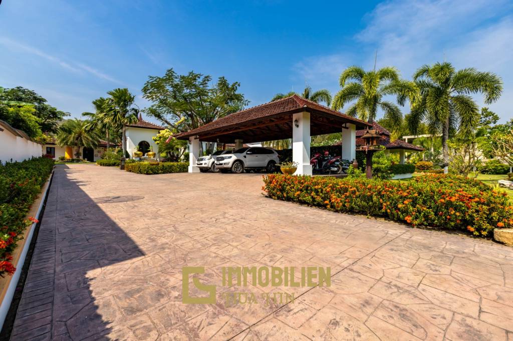 Bali Style Villa on Big Plot in Great Location!