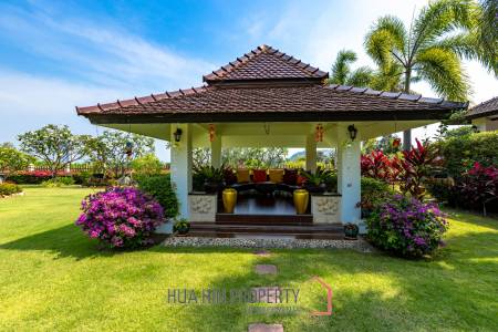 Bali Style Villa on Big Plot in Great Location!
