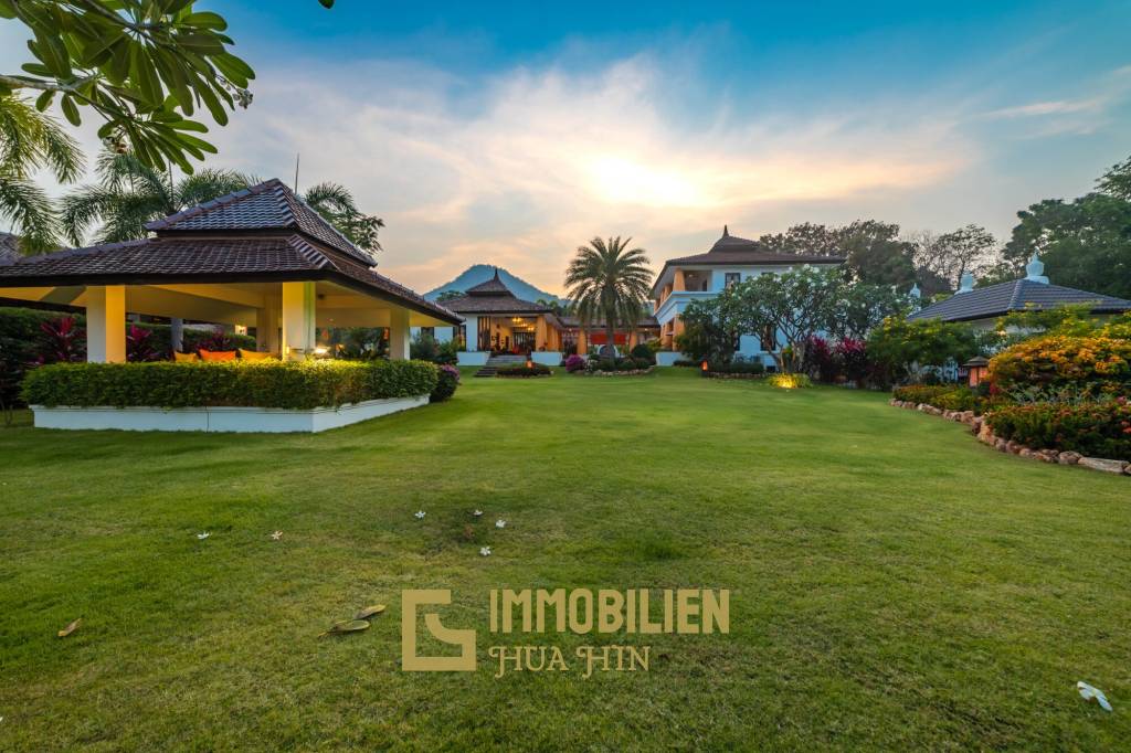 Bali Style Villa on Big Plot in Great Location!