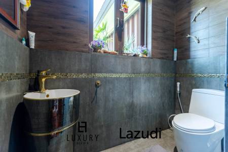 3,200 m² 6 Chambre 5 Salle de bain Villa Pour Vente