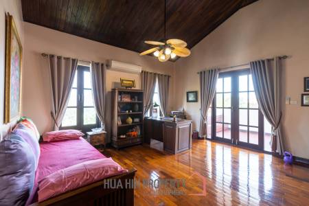 Bali Style Villa on Big Plot in Great Location!