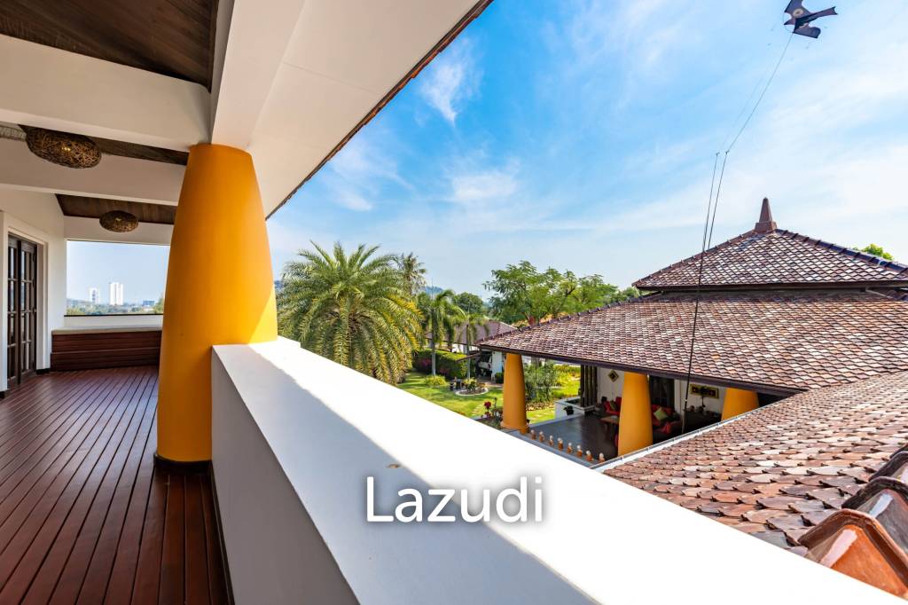 Bali Style Villa on Big Plot in Great Location!