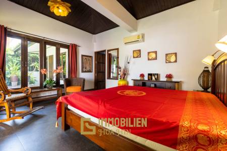 Bali Style Villa on Big Plot in Great Location!