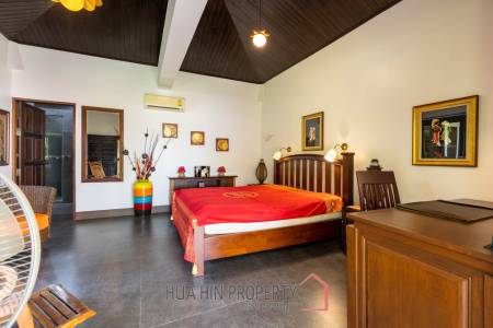 Bali Style Villa on Big Plot in Great Location!