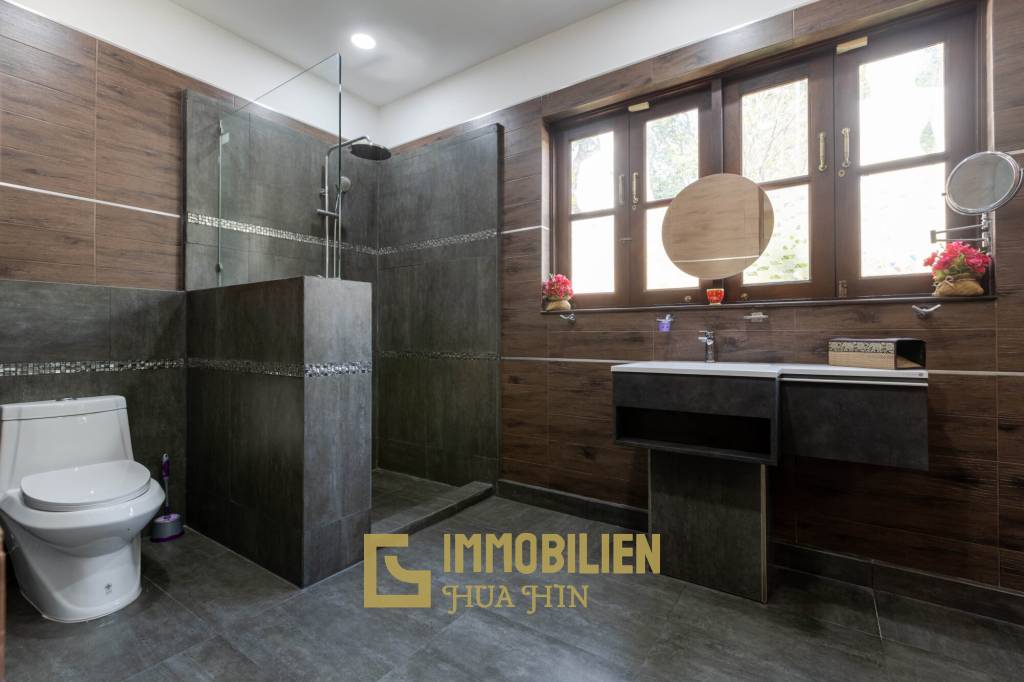 3,200 m² 6 Chambre 5 Salle de bain Villa Pour Vente