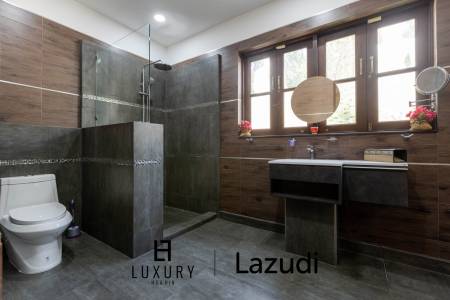 3,200 metro cuadrado 6 ` 5 Baño Villa de Venta