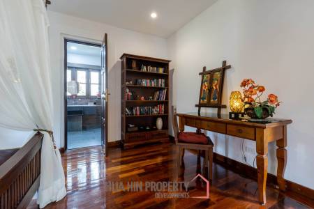 Bali Style Villa on Big Plot in Great Location!