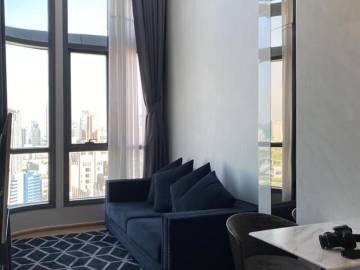 1 Bed 1 Bath 65 SQ.M Q Chidlom - Phetchaburi