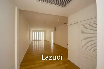 Luxury 2 Bed Beachfront Condo