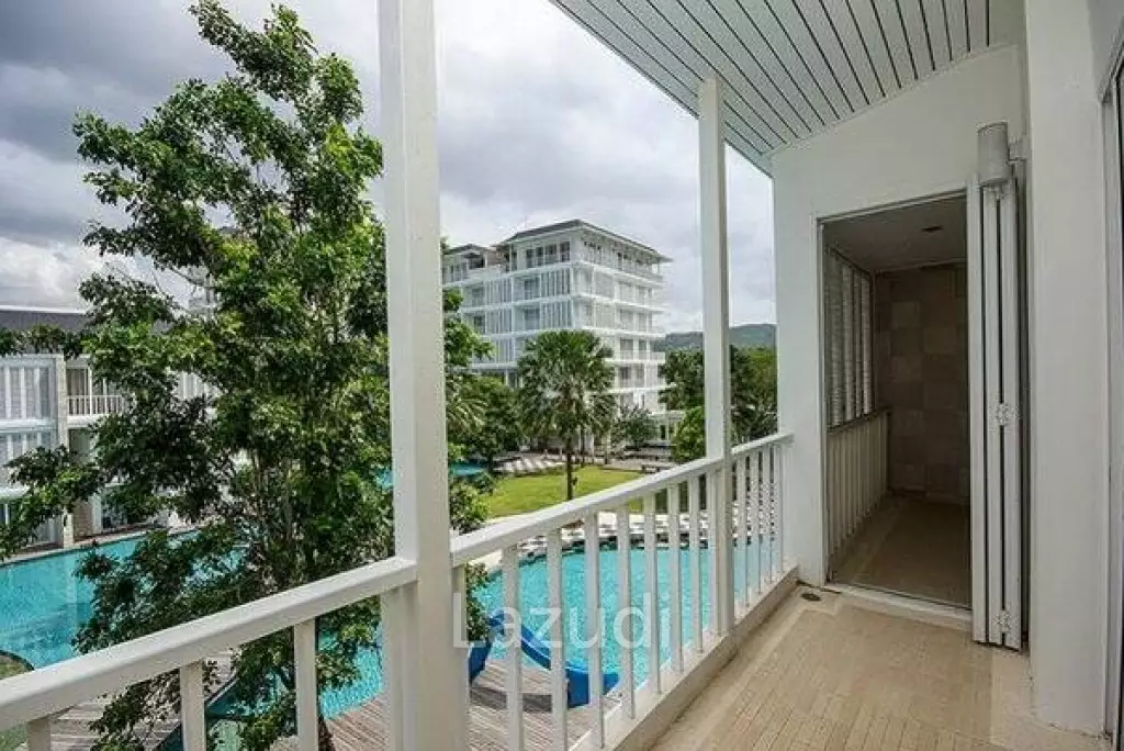 Luxury 2 Bed Beachfront Condo