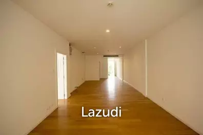 Luxury 2 Bed Beachfront Condo