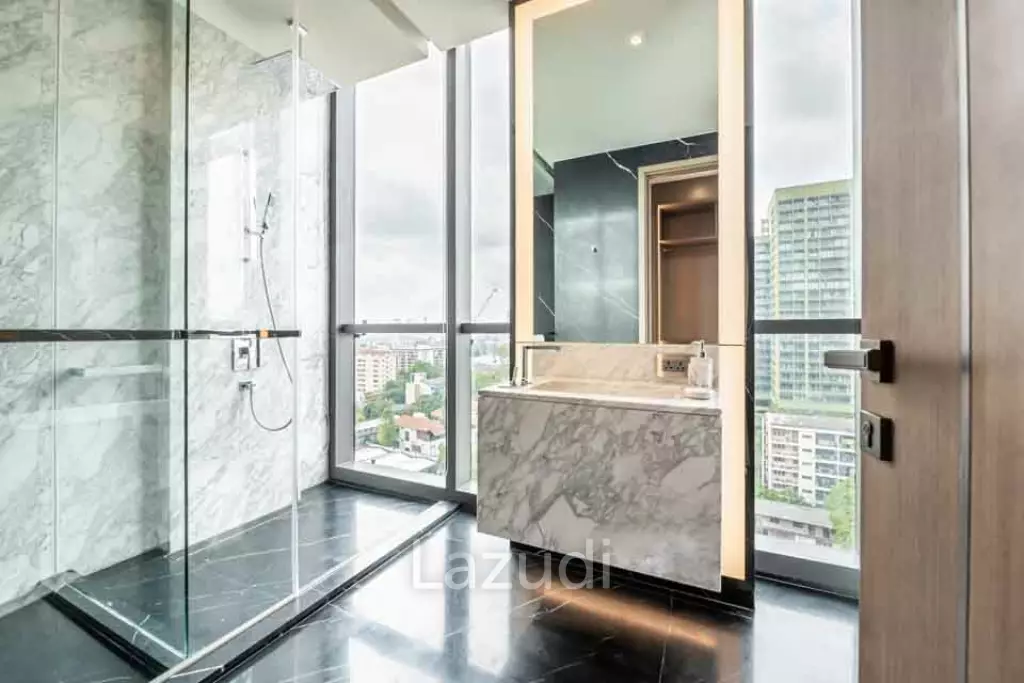 2 Bed 3 bath 125 SQ.M The Monument Thong Lo