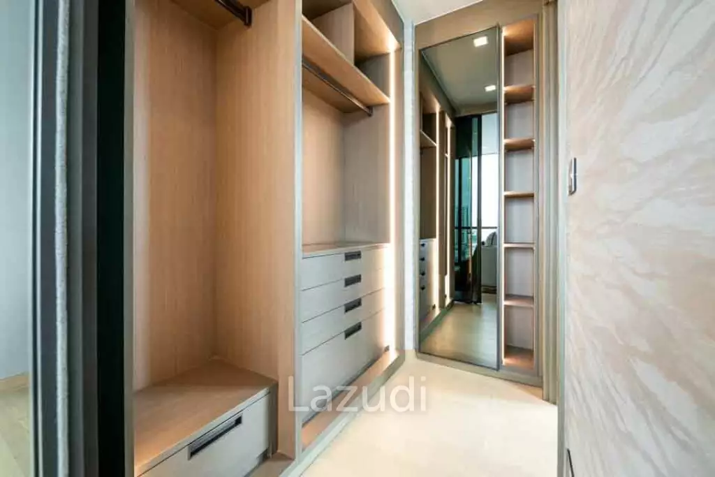 2 Bed 3 bath 125 SQ.M The Monument Thong Lo