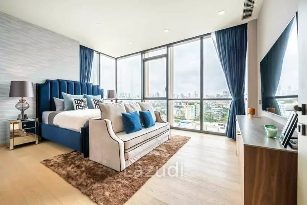 2 Bed 3 bath 125 SQ.M The Monument Thong Lo