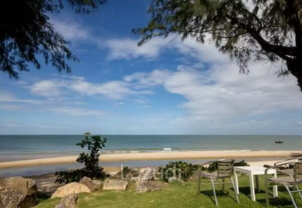 2 Bed beachfront Condo