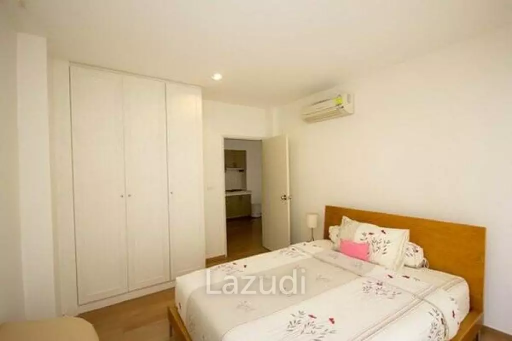 2 Bed beachfront Condo